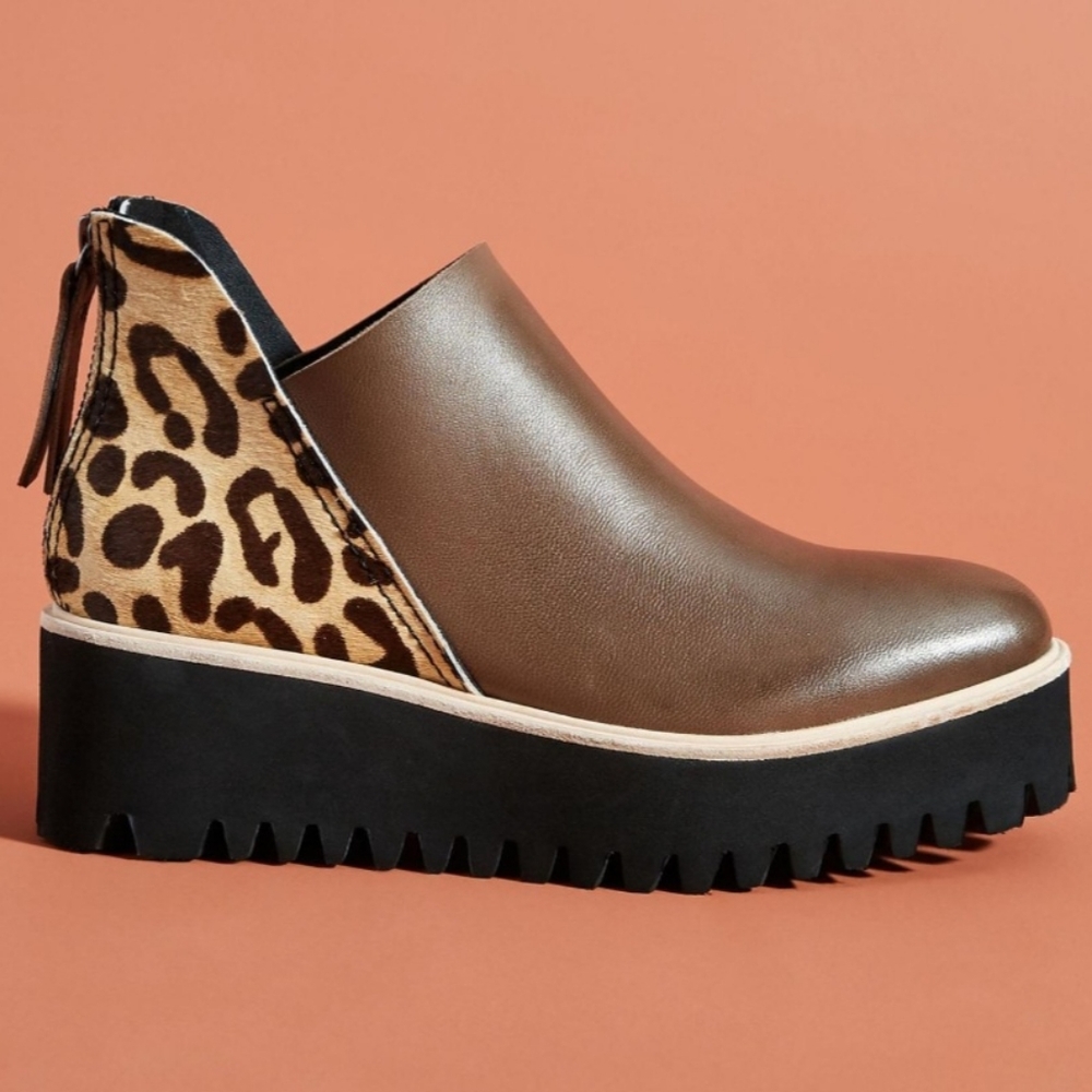 All Black Tread Platform Ankle Boots Brown Motif Size Eur 36.5 (US 6)